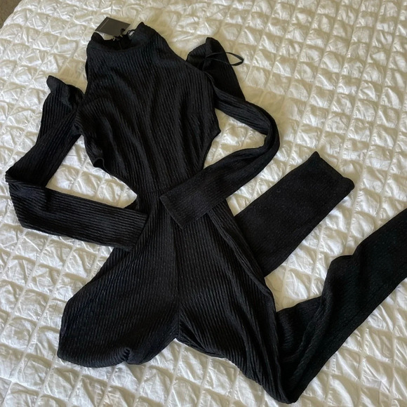 Revolve Michael Costello ribbed cutout jumpsuit - Picture 3 of 10